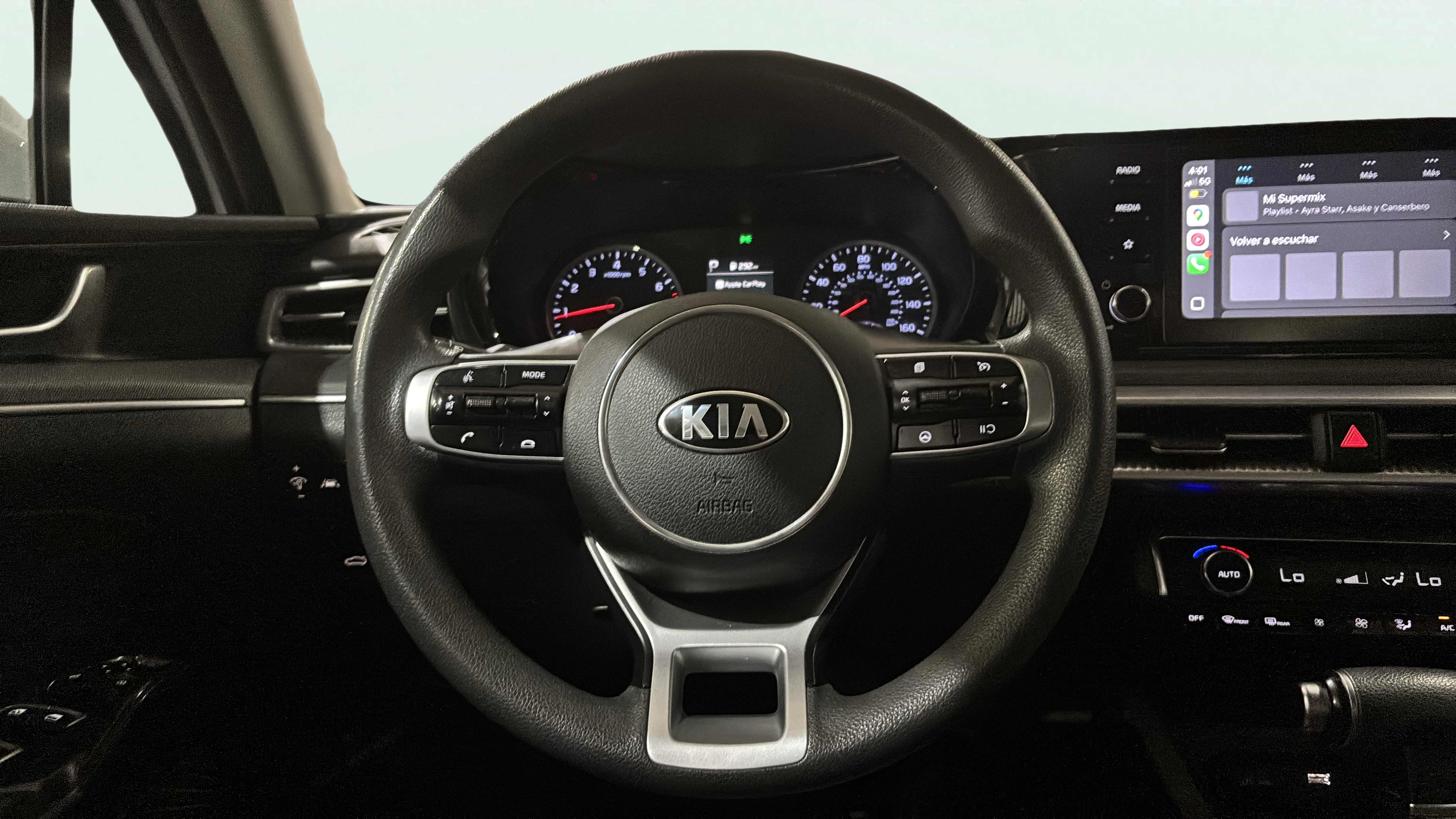 Vehicle interior 1