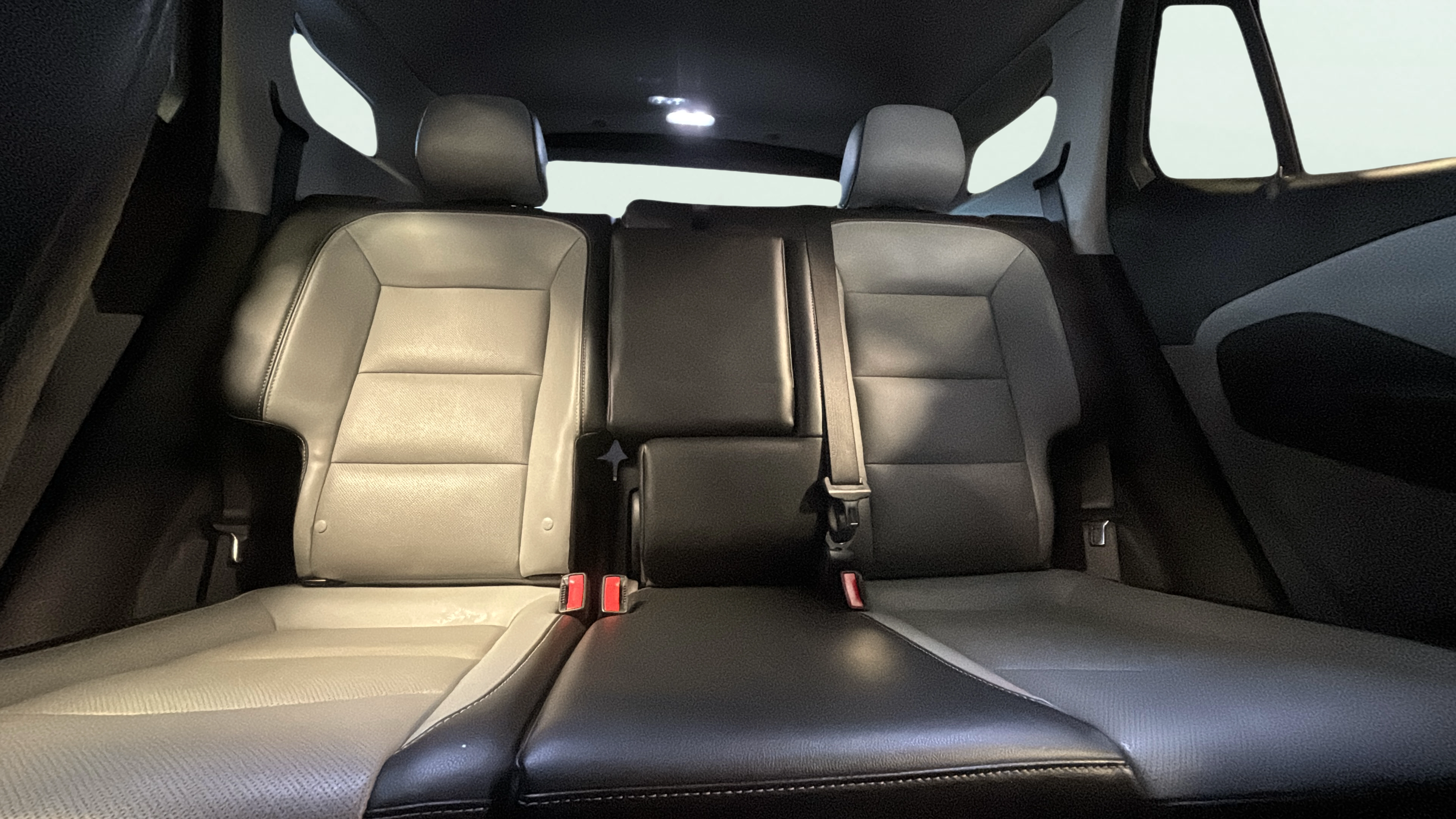 Vehicle interior 2