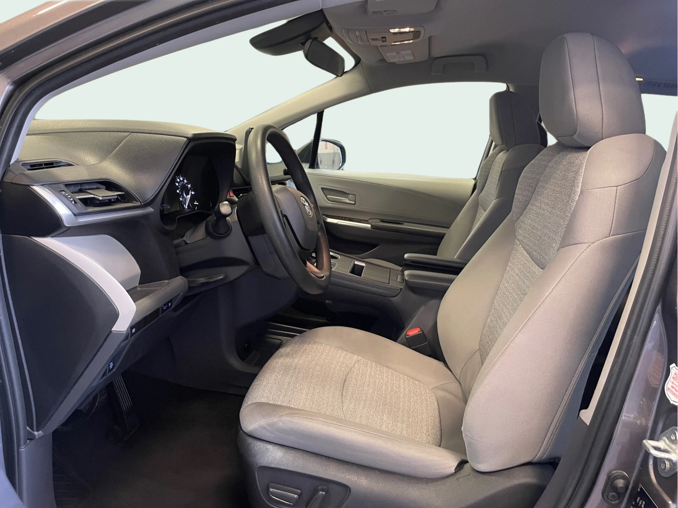 Vehicle interior 360 preview