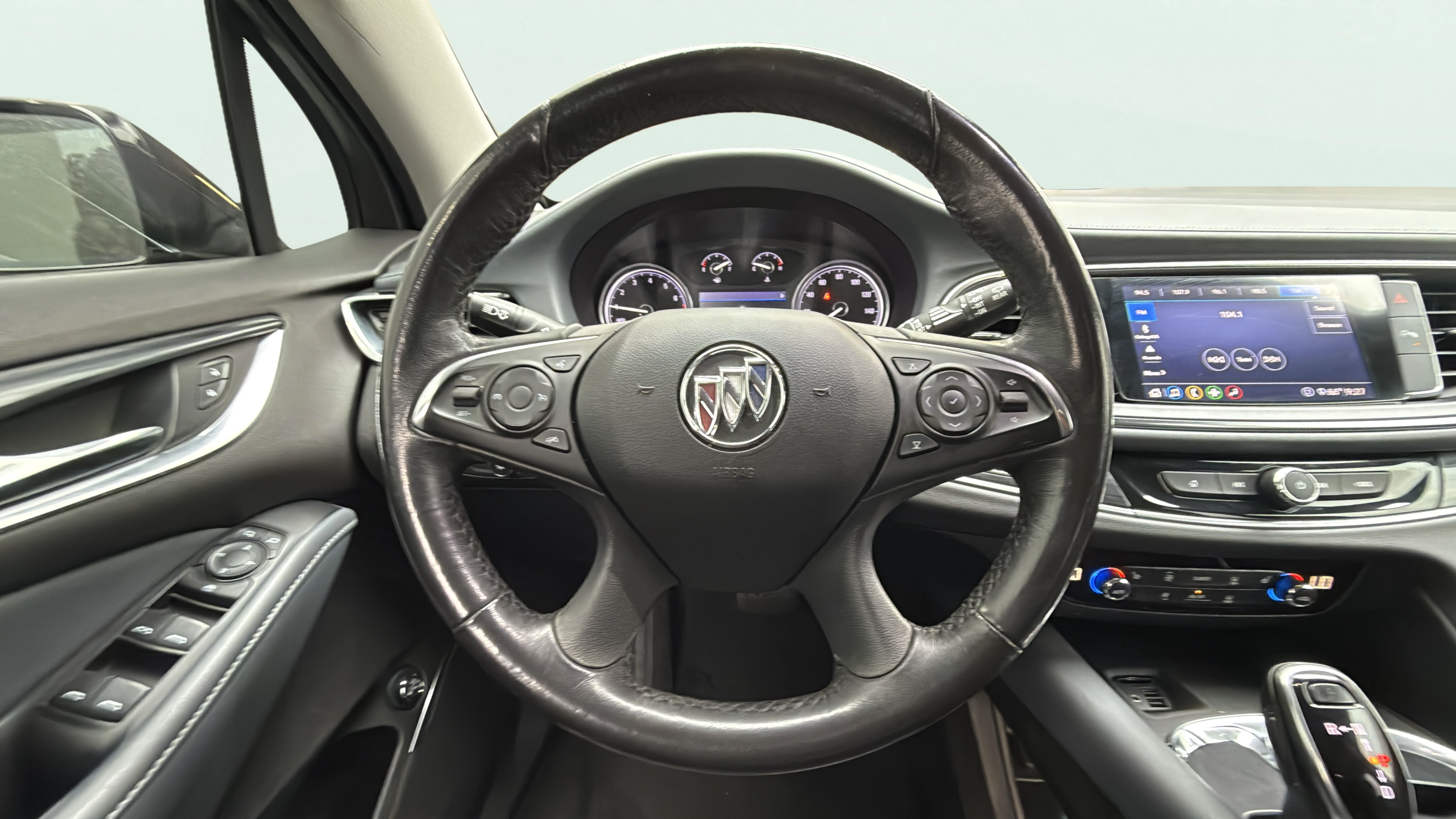 Vehicle interior 360 preview