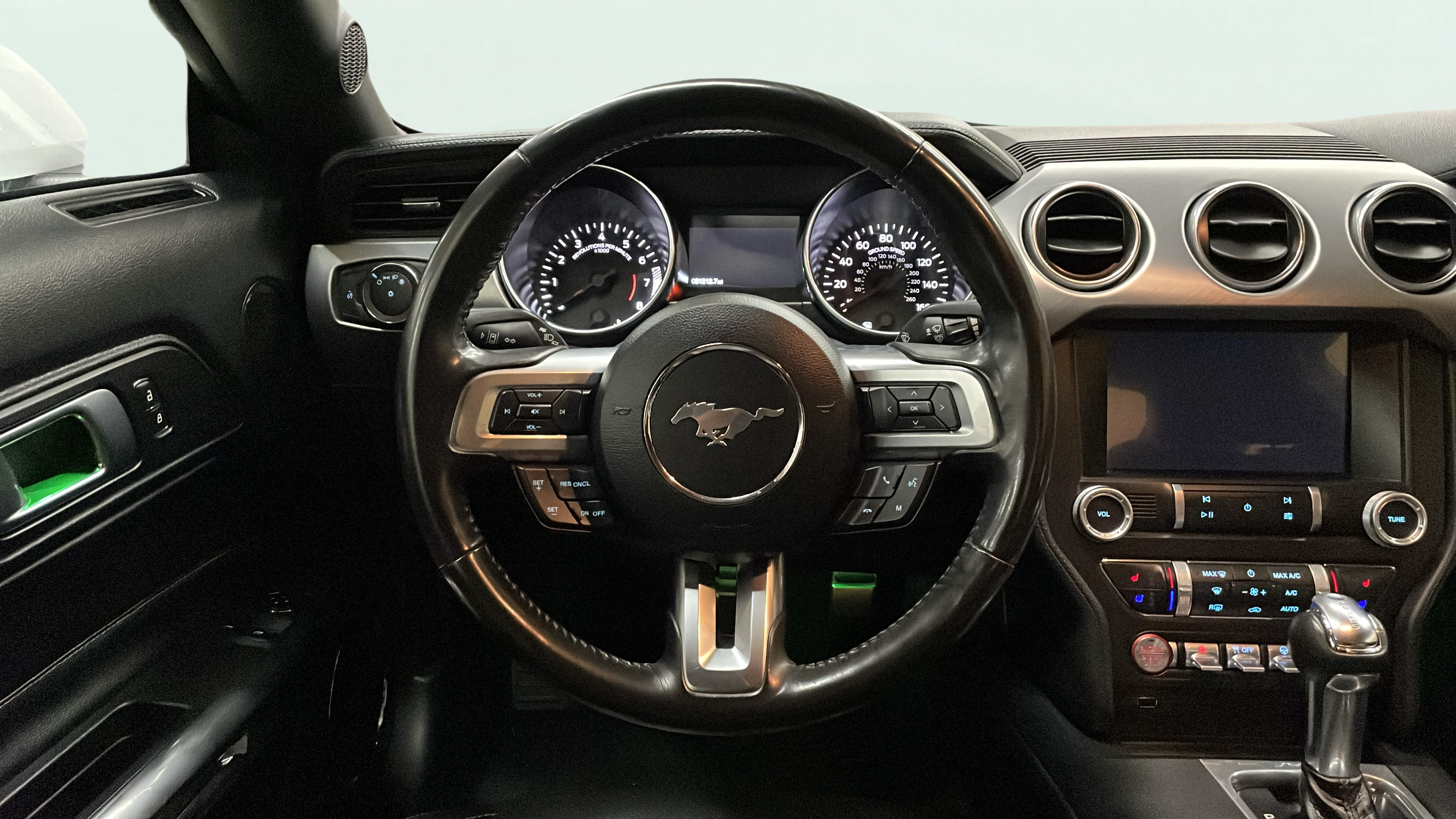Vehicle interior 1